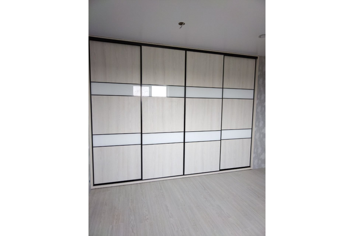 Шкаф-купе MDEC проект №183